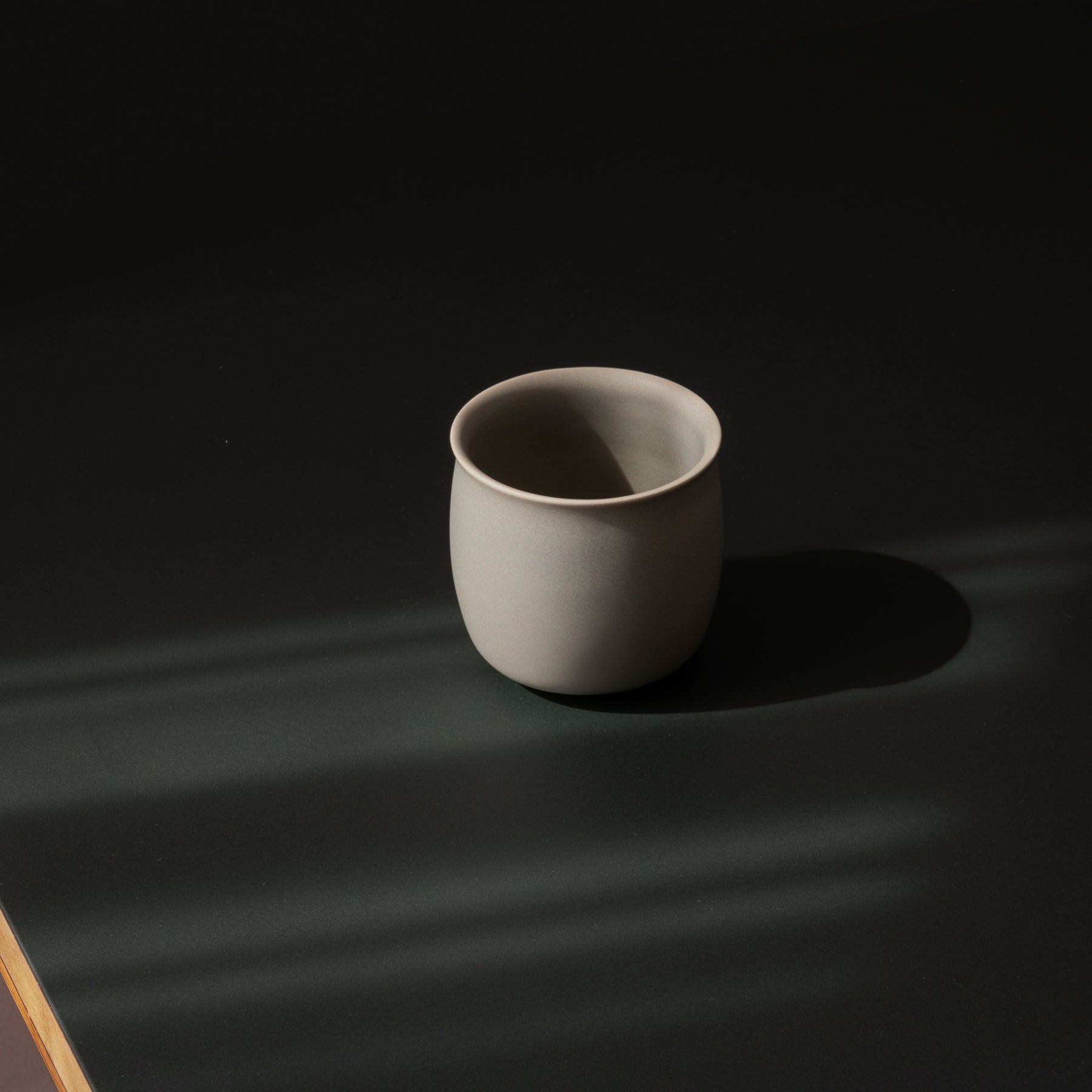 Set of 2 Medium Olive Green Sipper Cups - Curved Ceramic Design - Image 2